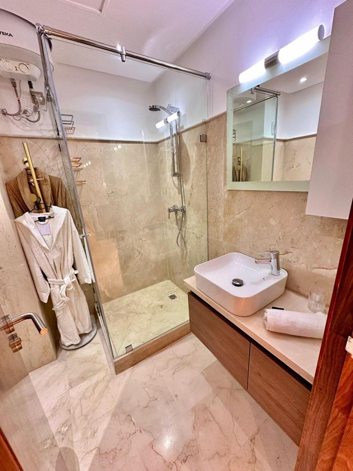Appartement Luxueux Avec Piscine 10 Minutes Du Centre Ville Марракеш Экстерьер фото